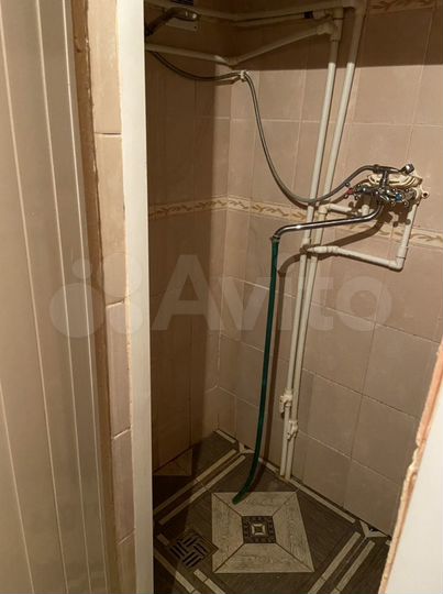 Комната 10,5 м² в 1-к., 1/2 эт.