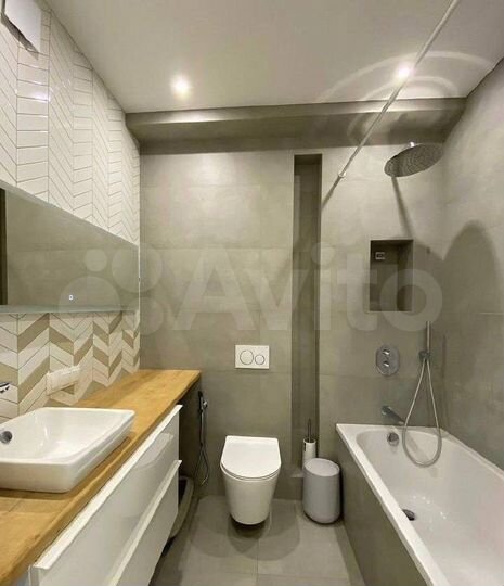 2-к. квартира, 73 м², 5/5 эт.