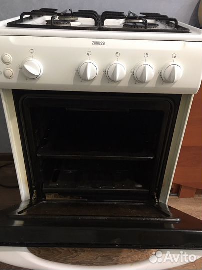 Газовая плита zanussi