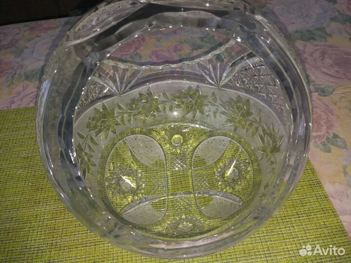 Хрустальная ваза 