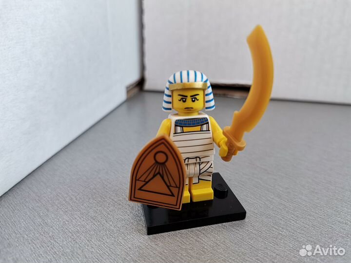 Минифигурки lego