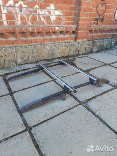 Продам багажник с реленгами на лада калина