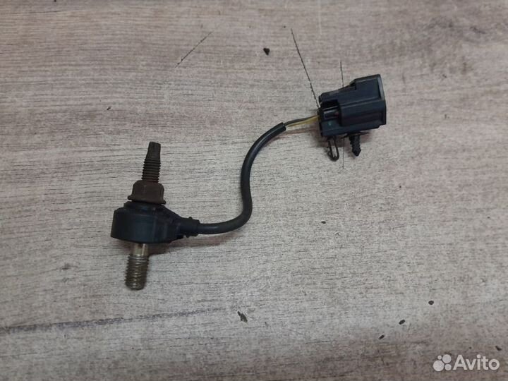 Датчик детонации Mazda Tribute I (2000—2004)