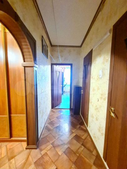 3-к. квартира, 69 м², 9/9 эт.