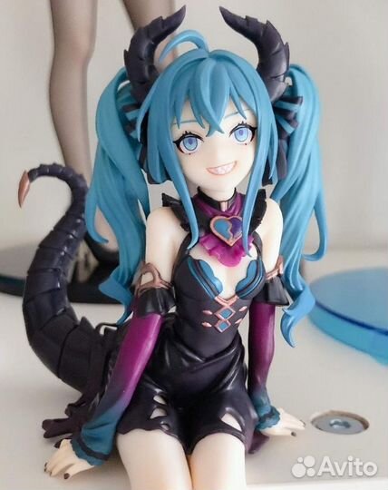 Фигурка Аниме Hatsune Miku 15см