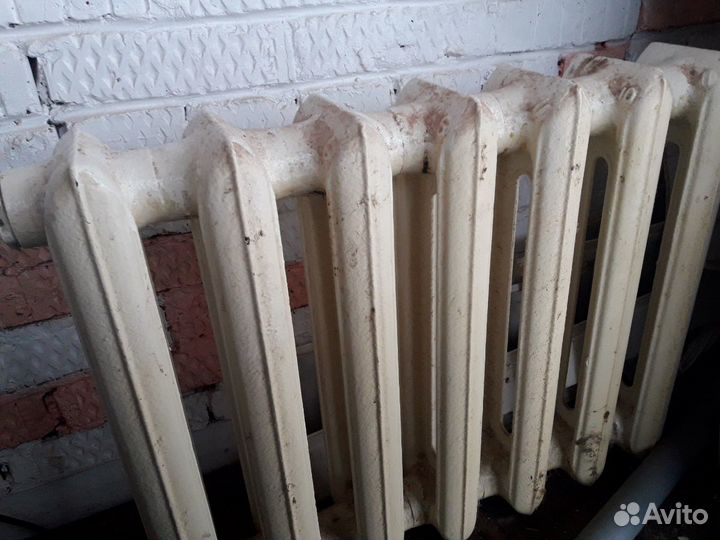 Батарея чугунная