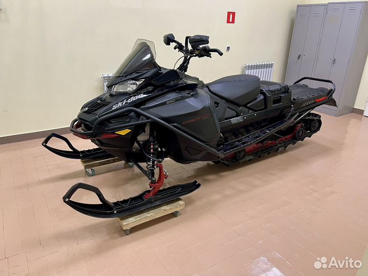 BRP SKI-DOO Expedition Xtreme 850 E-Tec 2023 год