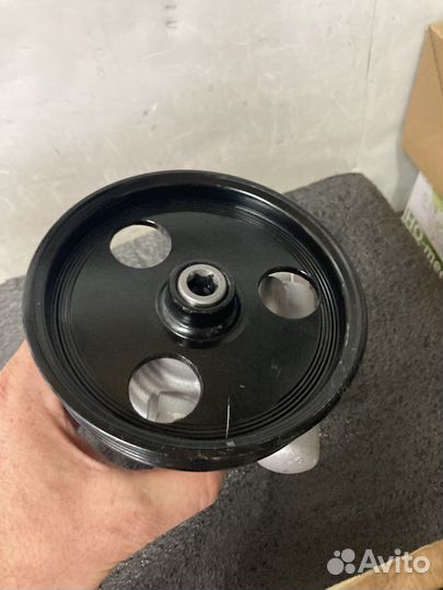 Насос гидроусилителя Renault Sandero с 2009, Clio