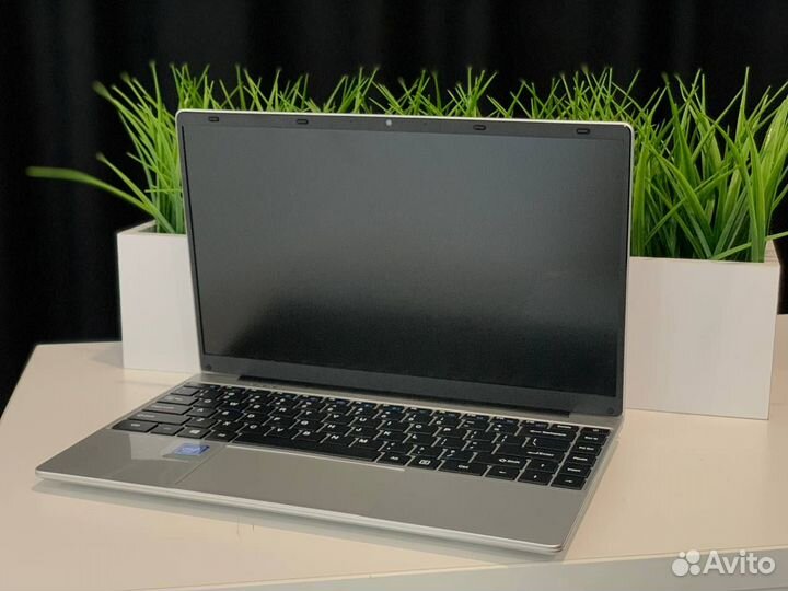 Офисный ноутбук intel celeron J4105