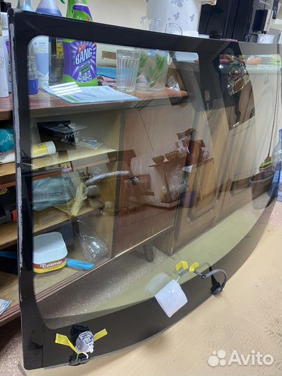 Стекло лобовое Toyota RAV4 XA50 18г-н.в