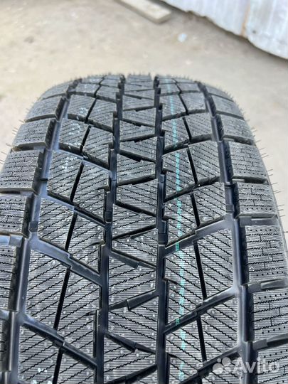 Kapsen IceMax RW501 225/55 R19 94T