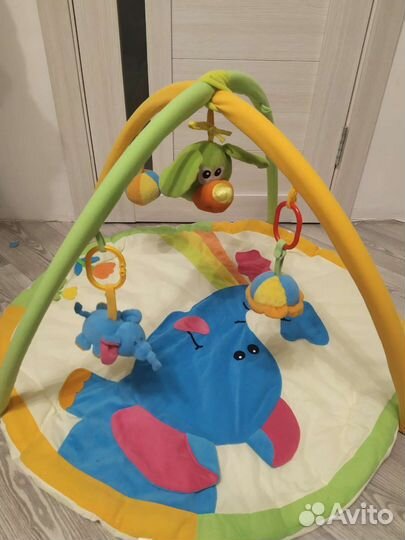 Развивающий коврик