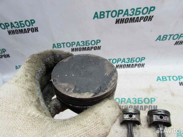 Поршень с шатуном для Opel Corsa C 3 2000-2006г