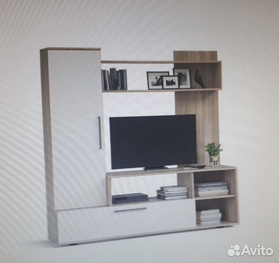 Стенка в гостиную