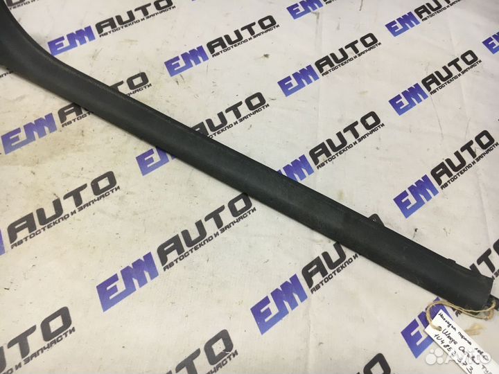 Накладка порога левая Шкода Октавия тур