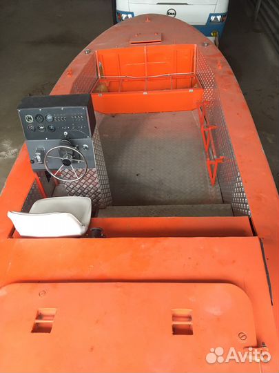 Алюминиевый буксировщик