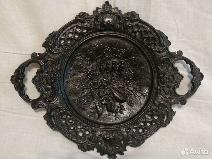 Блюдо чугунное литьё Касли 1982 отличное состояние