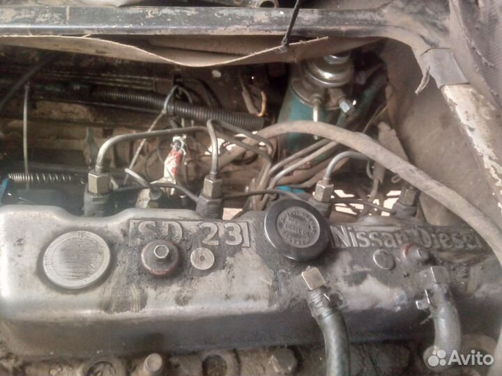 Бортовой грузовик Nissan Atlas, 1986