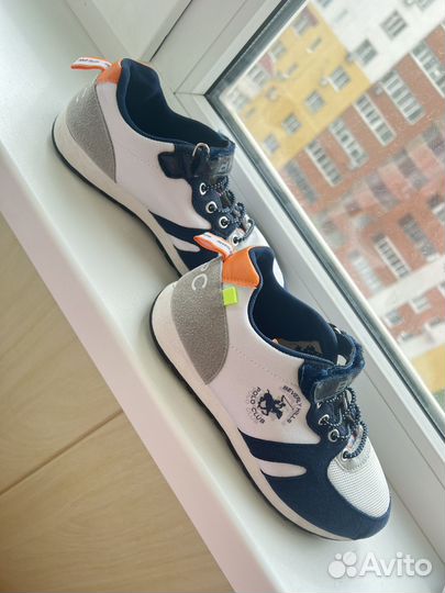 Кроссовки детские