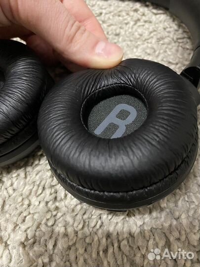 Беспроводные наушники jbl 590 bt