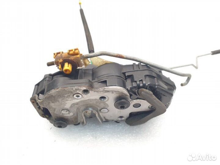 Замок двери задний левый Chevrolet Cruze 2013