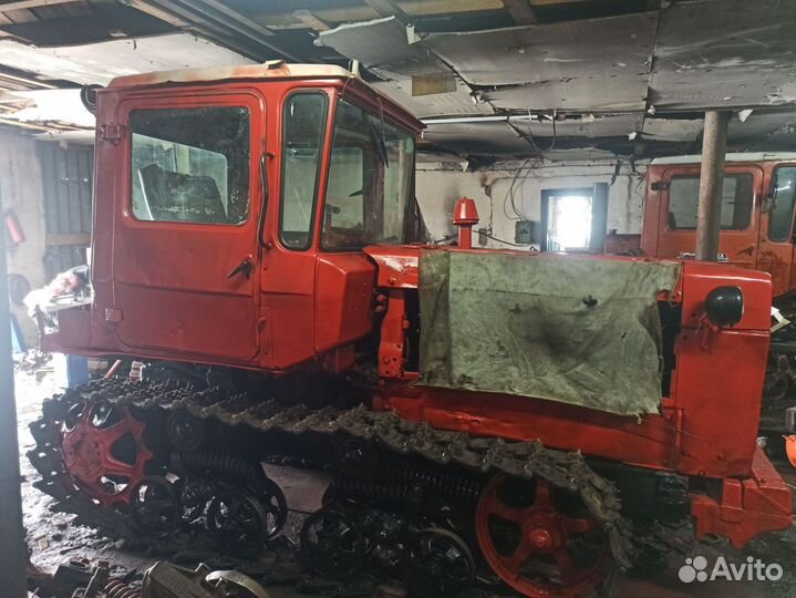 Трактор ВгТЗ ДТ-75, 1998