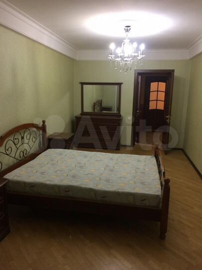 2-к. квартира, 56 м², 2/10 эт.