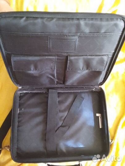 Сумка под ноутбук