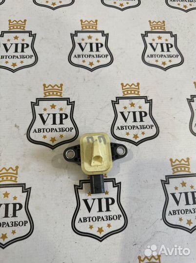 Датчик удара AIR BAG Audi A6 C7 2.0 cdnc 2011