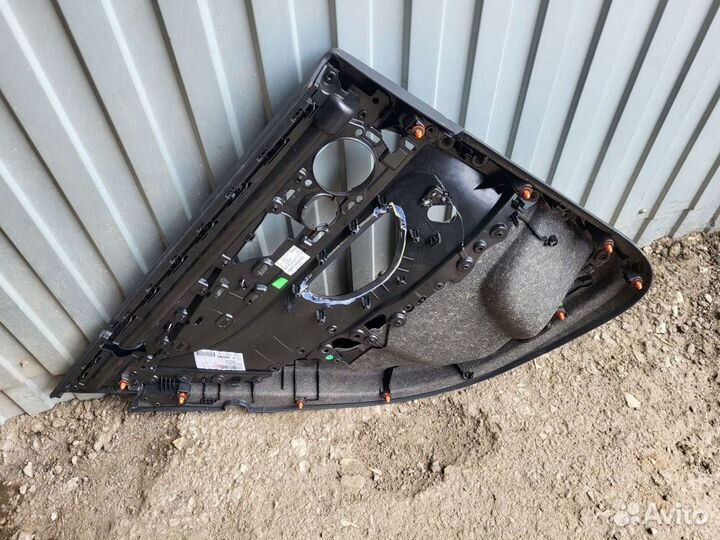 Mercedes w213 дверная карта с обивкой зад.пр.двери