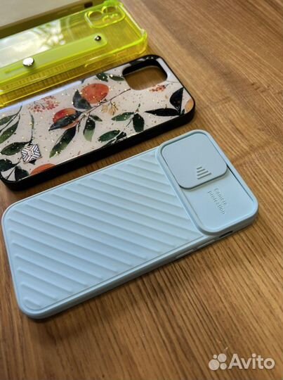 Чехол на iPhone 12