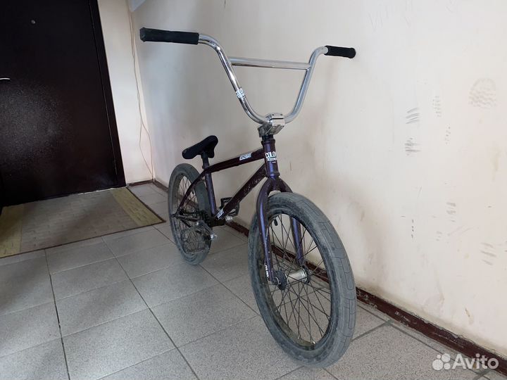 Трюковой велосипед bmx