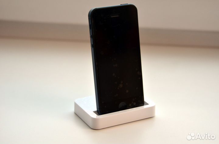 Подставка для зарядки айфон iPhone 5.5S,SE (1)