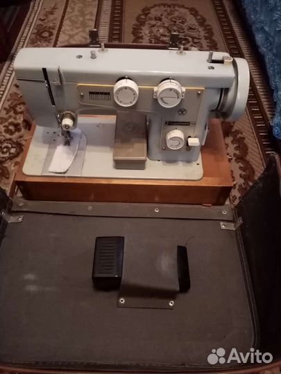 Швейная машинка подольск 142