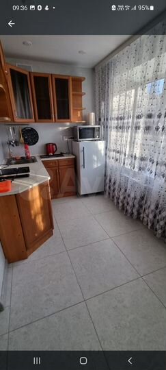 3-к. квартира, 60 м², 1/5 эт.