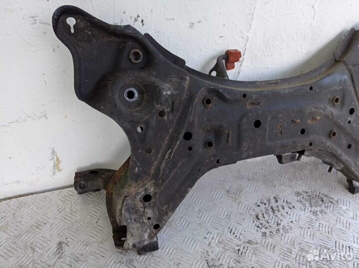 Подрамник Kia Optima 3 (TF)