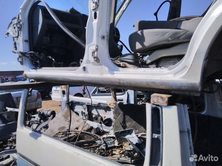 Порог кузовной левый Mazda Demio DW3W B3E 2001