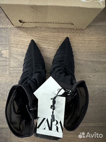 Ботильоны чулки 38 zara новые