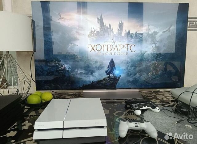 Sony playstation 4 + 600 игр