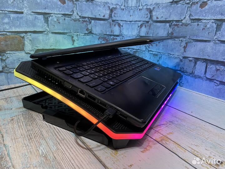 Ноутбук lenovo i5/6Gb/SSD+HHD