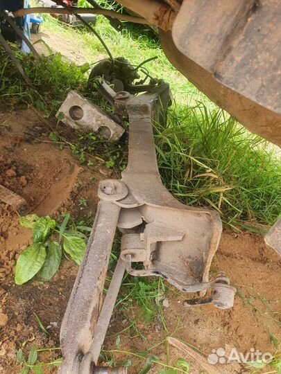 Hyundai sonata ef magentis 1 балка задняя