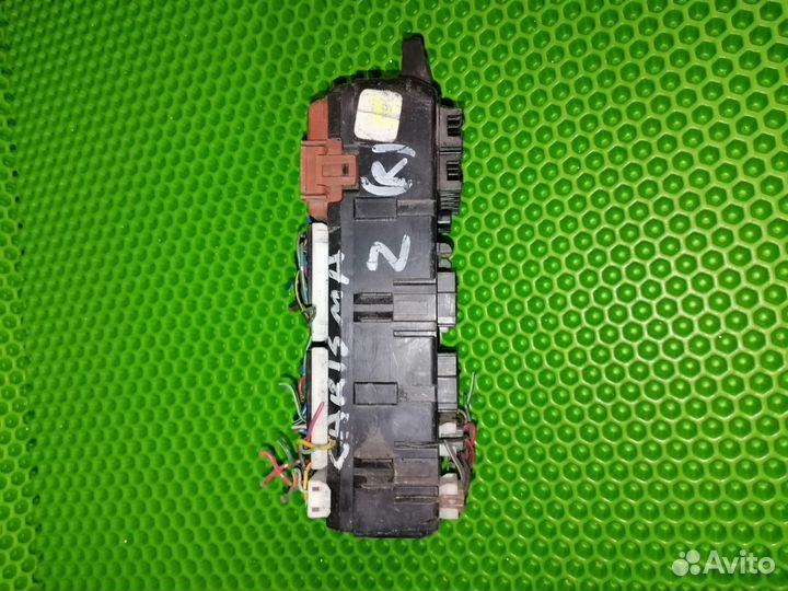 Блок комфорта Mitsubishi Carisma