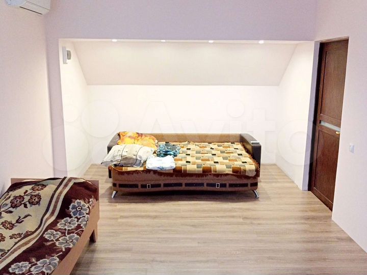 Комната 25 м², 2/2 эт.