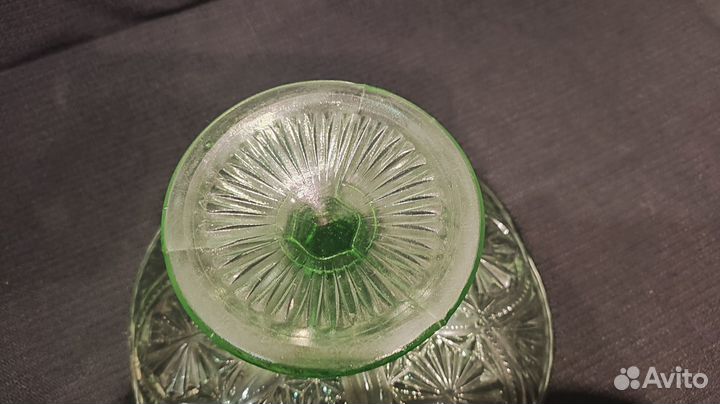 Ваза фруктовница конфетница на ножке. Цветное стек