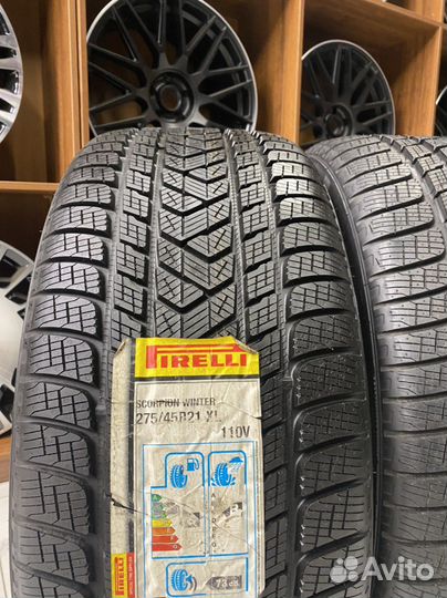 Pirelli Scorpion Winter 275/45 R21 и 315/40 R21