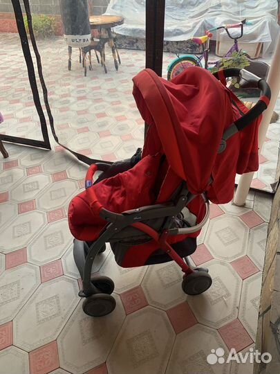 Прогулочная коляска