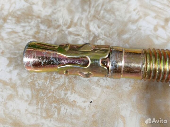 Анкер клиновой 16/140