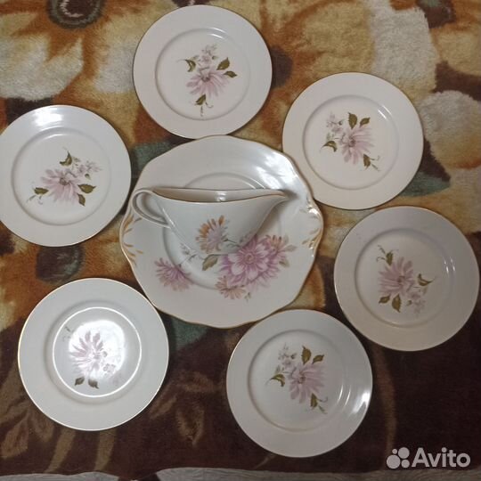 Тарелки и соусник СССР