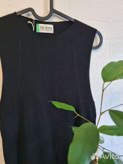 Одежда для девочки/девушки размер S, новое