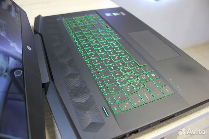 Игровой Ноутбук HP 17.3 144Hz IPS Core i5 GTX 1650